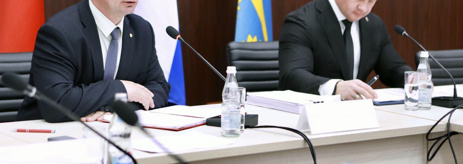 Проводная дискуссионная конференц система в действии