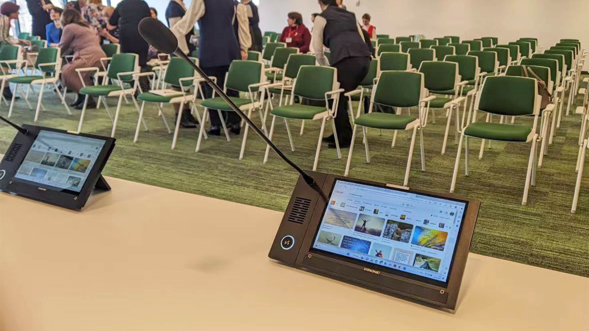 Мультимедиа конференц-система VISSONIC Paperless в кишинёвском Тoro Center